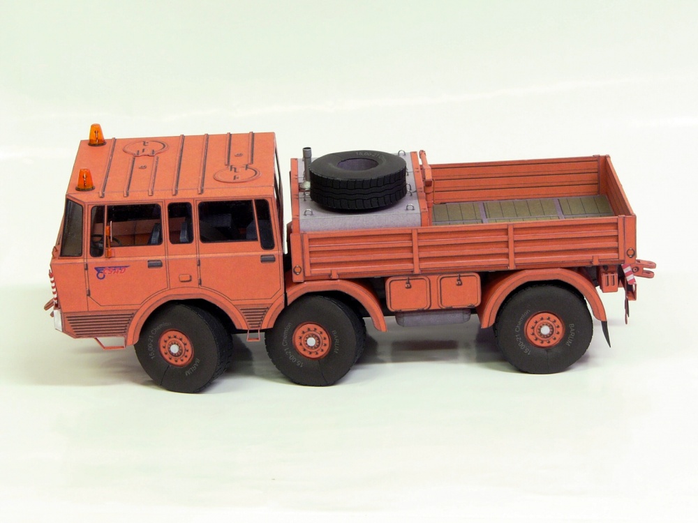 Tatra 813 TP 6x6 (Plná velikost v novém okně) Tatra 813 TP 6x6