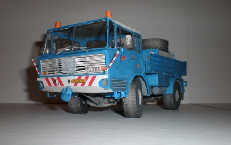 Tatra 813 TP 4x4, 6x6 Tatra 813 TP 4x4, 6x6