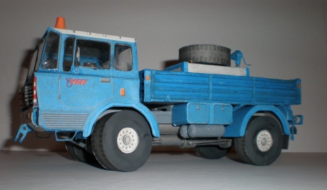 Tatra 813 TP 4x4, 6x6 Tatra 813 TP 4x4, 6x6