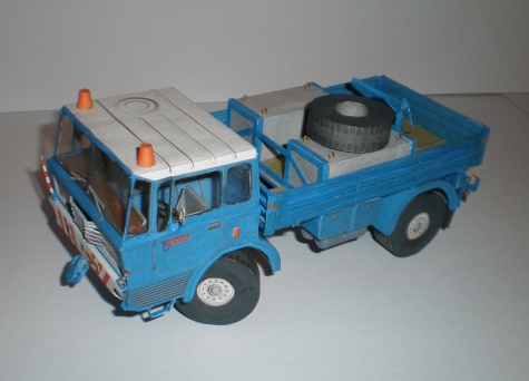 Tatra 813 TP 4x4, 6x6 Tatra 813 TP 4x4, 6x6