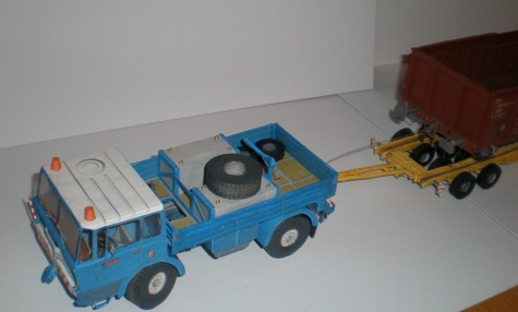 Tatra 813 TP 4x4, 6x6 Tatra 813 TP 4x4, 6x6