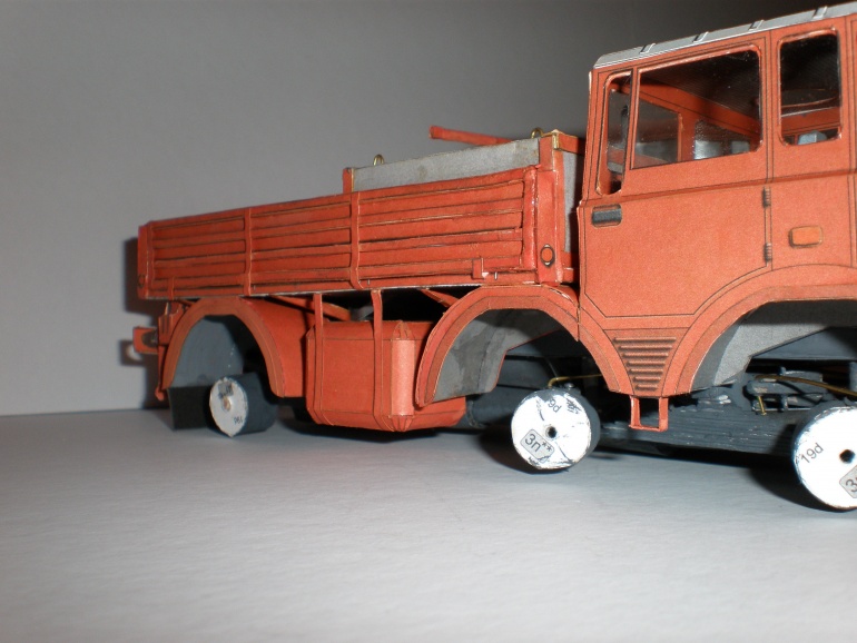 Tatra 813 TP 4x4, 6x6 (Plná velikost v novém okně) Tatra 813 TP 4x4, 6x6