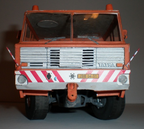 Tatra 813 TP 4x4, 6x6 Tatra 813 TP 4x4, 6x6