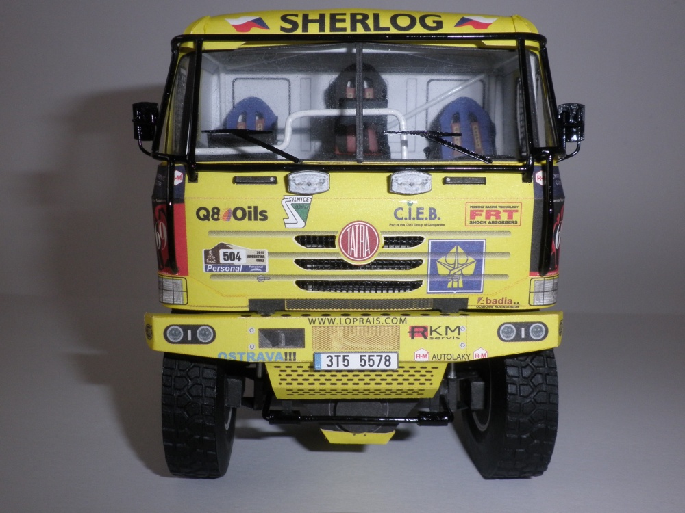 Tatra 815 - 2Z0 R45 12.400 4x4.1 Dakar 2011 (Plná velikost v novém okně) Tatra 815 - 2Z0 R45 12.400 4x4.1 Dakar 2011