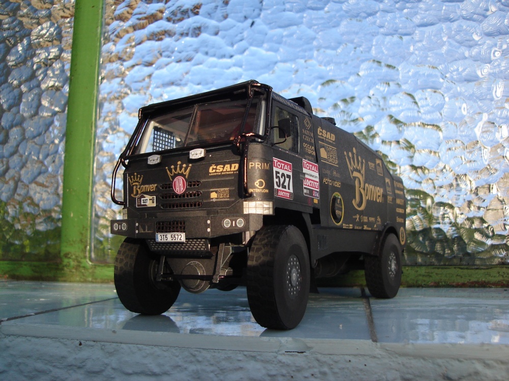 Tatra 815 - 2Z0 R45 12.400 4x4.1 Dakar 2012 (Plná velikost v novém okně) Tatra 815 - 2Z0 R45 12.400 4x4.1 Dakar 2012