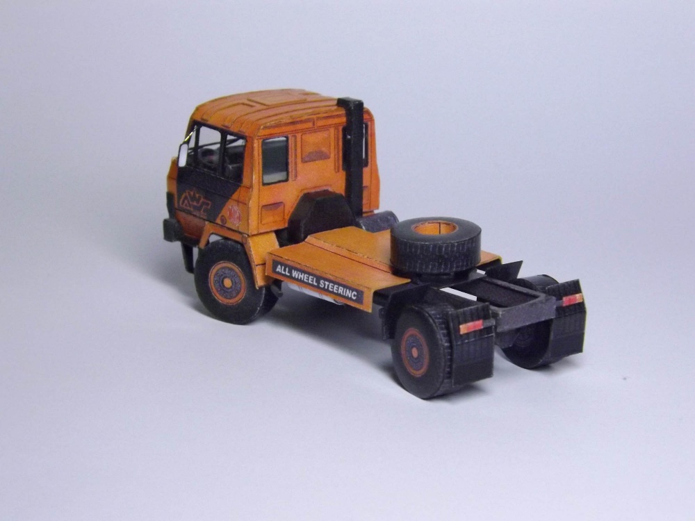 Tatra 815  NT 235 4x4.1 AWS /1:100 (Kinza)