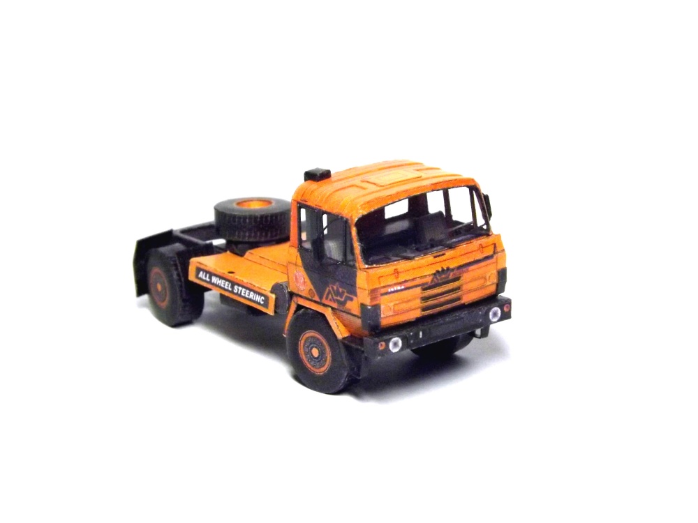 Tatra 815  NT 235 4x4.1 AWS /1:100 (Kinza)