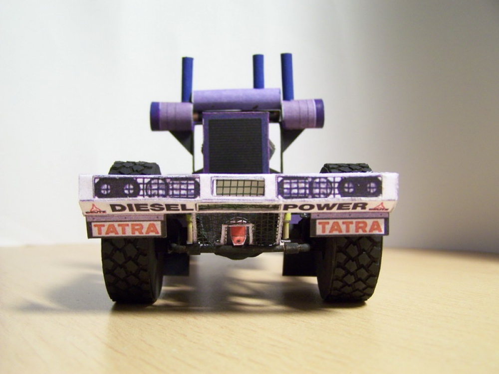 TATRA 815 2 ZE R 55 16 400 - 4x4 (Plná velikost v novém okně) TATRA 815 2 ZE R 55 16 400 - 4x4