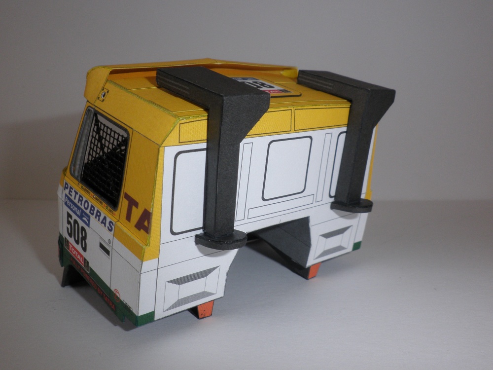 Tatra 815 2T0R45 4x4.1 VK Petrobras Dakar 2011 (Plná velikost v novém okně) Tatra 815 2T0R45 4x4.1 VK Petrobras Dakar 2011
