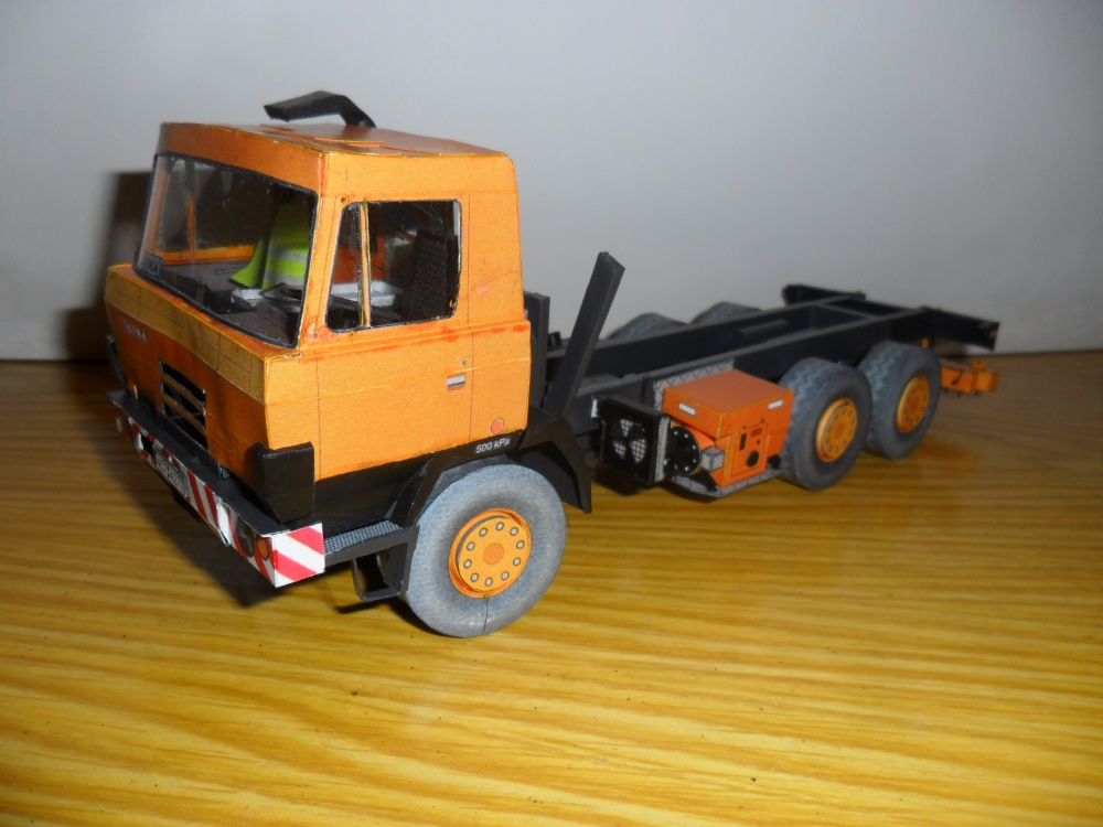 TATRA 815 ROZST�IKOVA� �IVICE