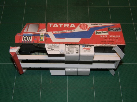 Tatra 815 VD 10 300 4x4.1 Dakar 88 / 1:32 Tatra 815 VD 10 300 4x4.1 Dakar 88 / 1:32