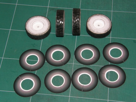 Tatra 815 VD 10 300 4x4.1 Dakar 88 / 1:32 Tatra 815 VD 10 300 4x4.1 Dakar 88 / 1:32