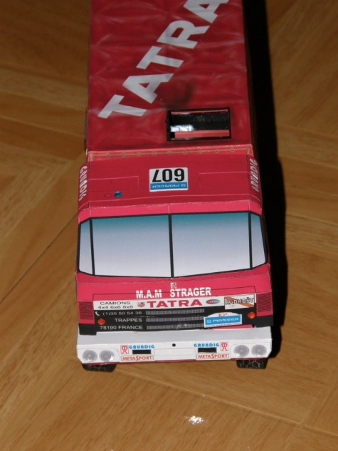 Tatra 815 VD 10 300 4x4.1 Dakar 88 / 1:32 Tatra 815 VD 10 300 4x4.1 Dakar 88 / 1:32