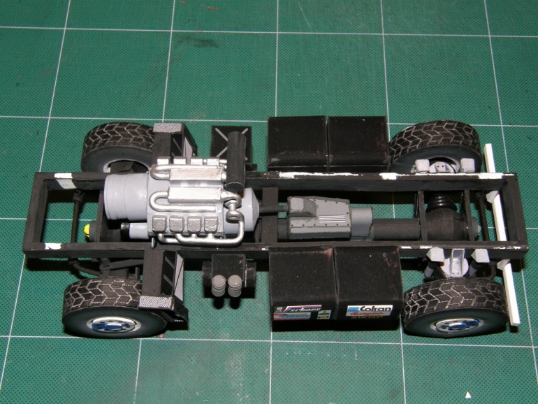 Tatra 815 VD 10 300 4x4.1 Dakar 88 / 1:32 (Plná velikost v novém okně) Tatra 815 VD 10 300 4x4.1 Dakar 88 / 1:32