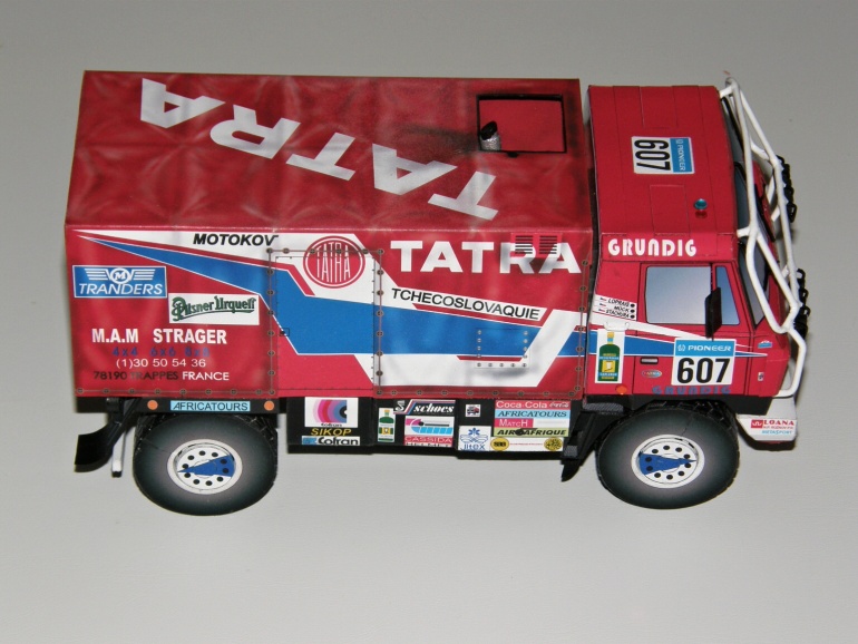 Tatra 815 VD 10 300 4x4.1 Dakar 88 / 1:32 (Plná velikost v novém okně) Tatra 815 VD 10 300 4x4.1 Dakar 88 / 1:32