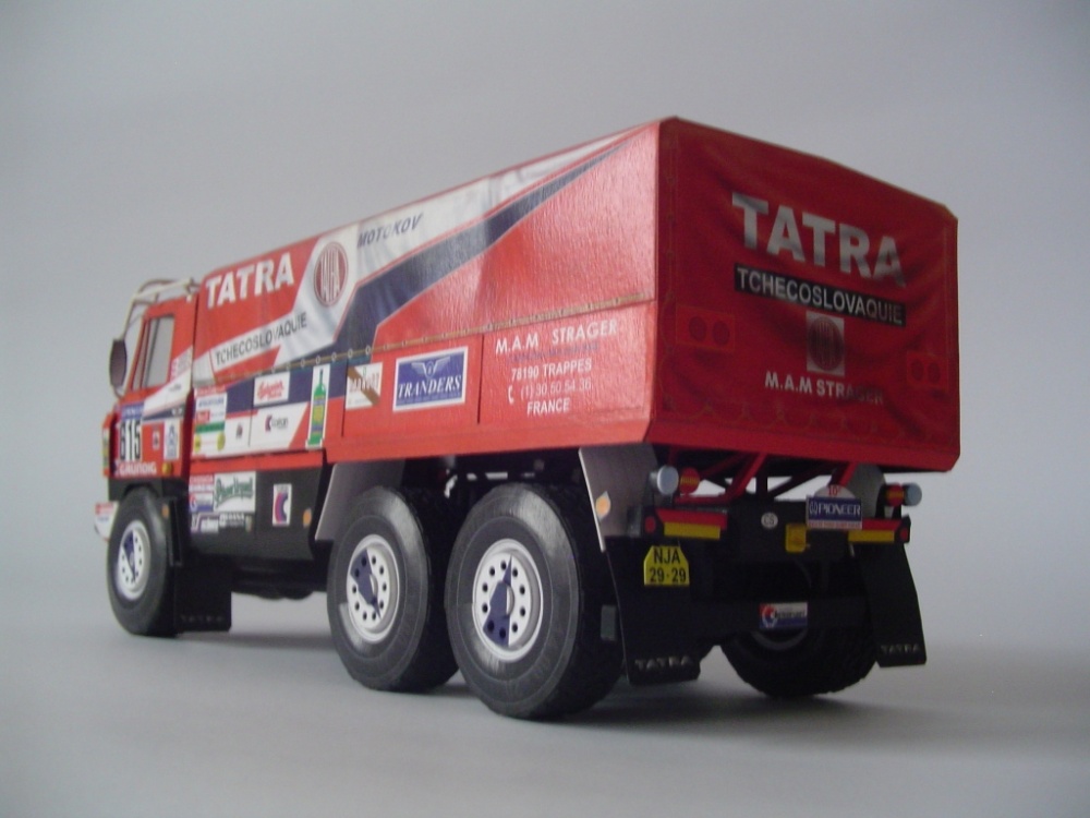 Tatra 815 VD 13 350 6x6.1 (Dakar 1988) (Plná velikost v novém okně) Tatra 815 VD 13 350 6x6.1 (Dakar 1988)