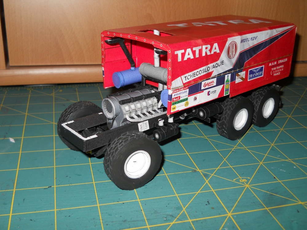 Tatra 815 6*6.1 13 350 Dakar 1988 reedice (Plná velikost v novém okně) Tatra 815 6*6.1 13 350 Dakar 1988 reedice