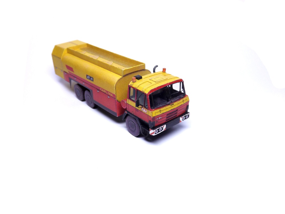 Tatra 815 6x6 CAPL 16A /1:100 (Kinza)