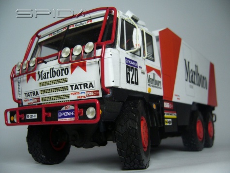 Tatra 815 6x6 Clay Regazzoni Dakar 1988