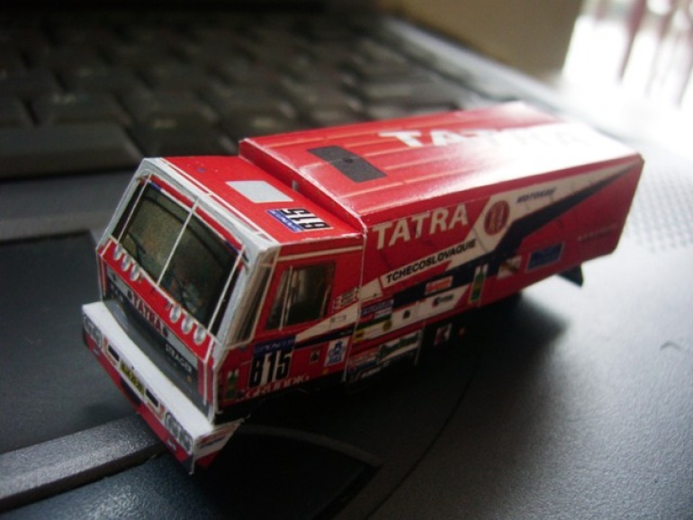 Tatra 815 6x6 Dakar (Plná velikost v novém okně) Tatra 815 6x6 Dakar