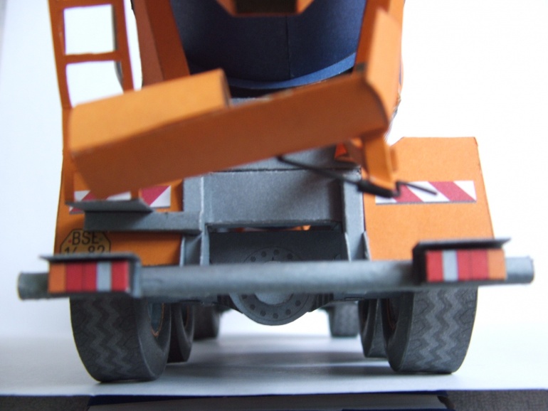 6461