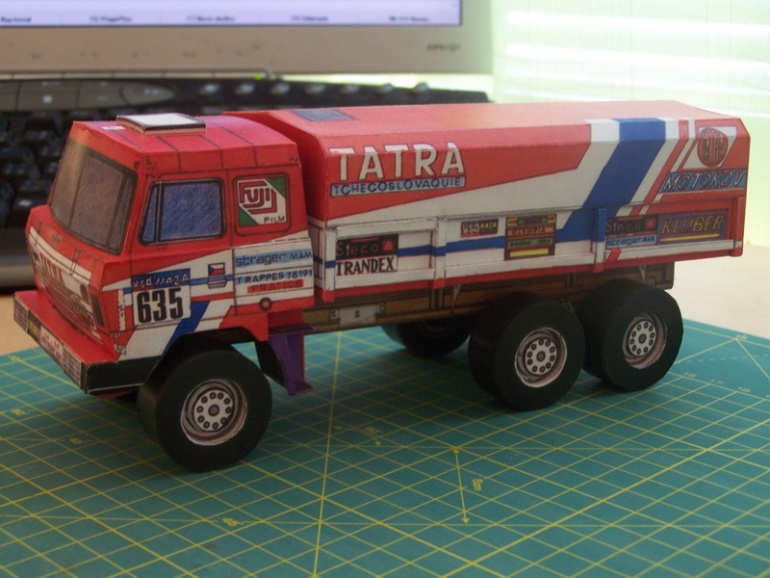 Tatra 815 6x6 VE Rallye Dakar 86 / ABC / 1:32 (Plná velikost v novém okně) Tatra 815 6x6 VE Rallye Dakar 86 / ABC / 1:32