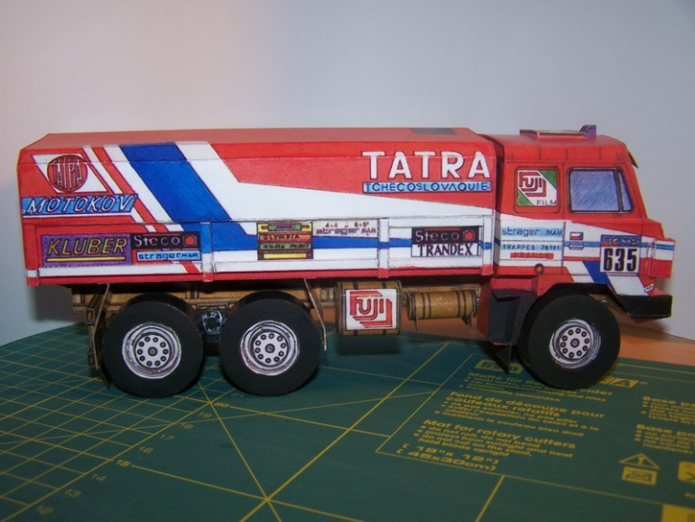 Tatra 815 6x6 VE Rallye Dakar 86 / ABC / 1:32 (Plná velikost v novém okně) Tatra 815 6x6 VE Rallye Dakar 86 / ABC / 1:32