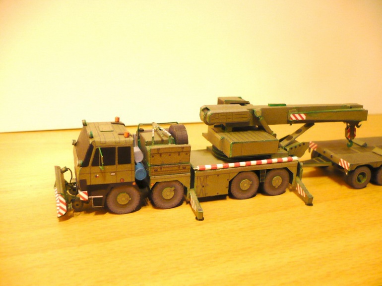 Tatra 815 8x8 AV15 s podvaln�kem Stavostroj P50N