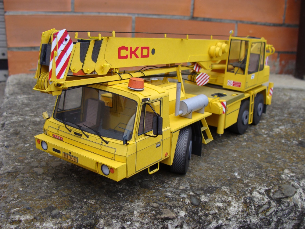 Tatra 815 AD 28