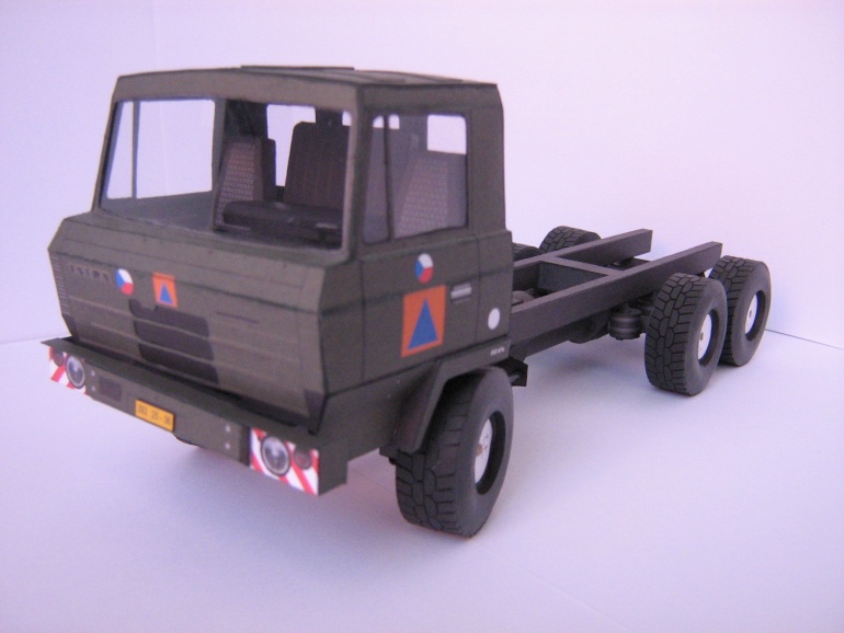 Tatra 815 AV 14 - AČR (Plná velikost v novém okně) Tatra 815 AV 14 - AČR