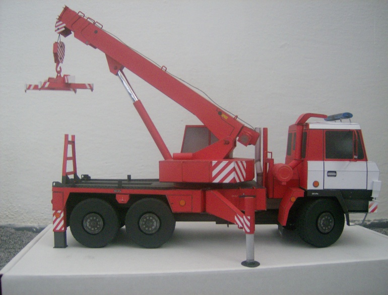 Tatra 815 AV 14 (Plná velikost v novém okně) Tatra 815 AV 14