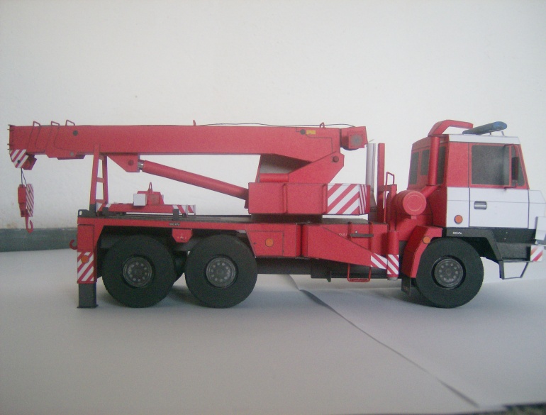 Tatra 815 AV 14 (Plná velikost v novém okně) Tatra 815 AV 14
