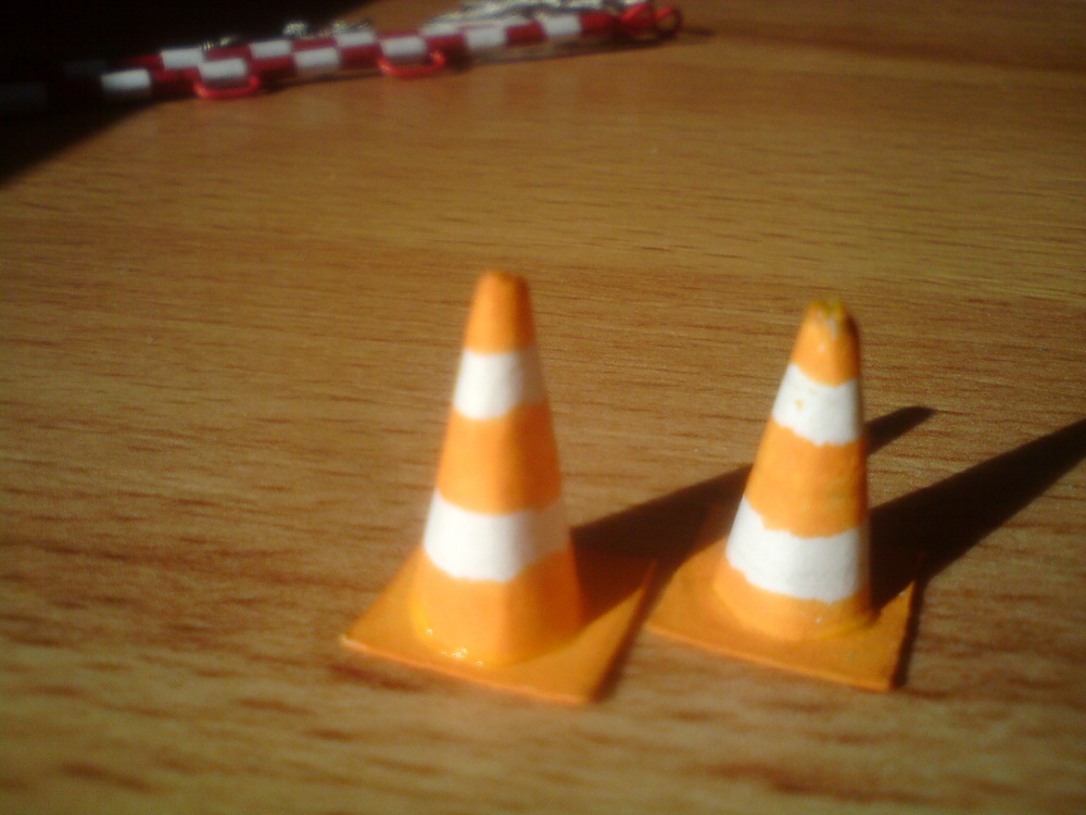 131121
