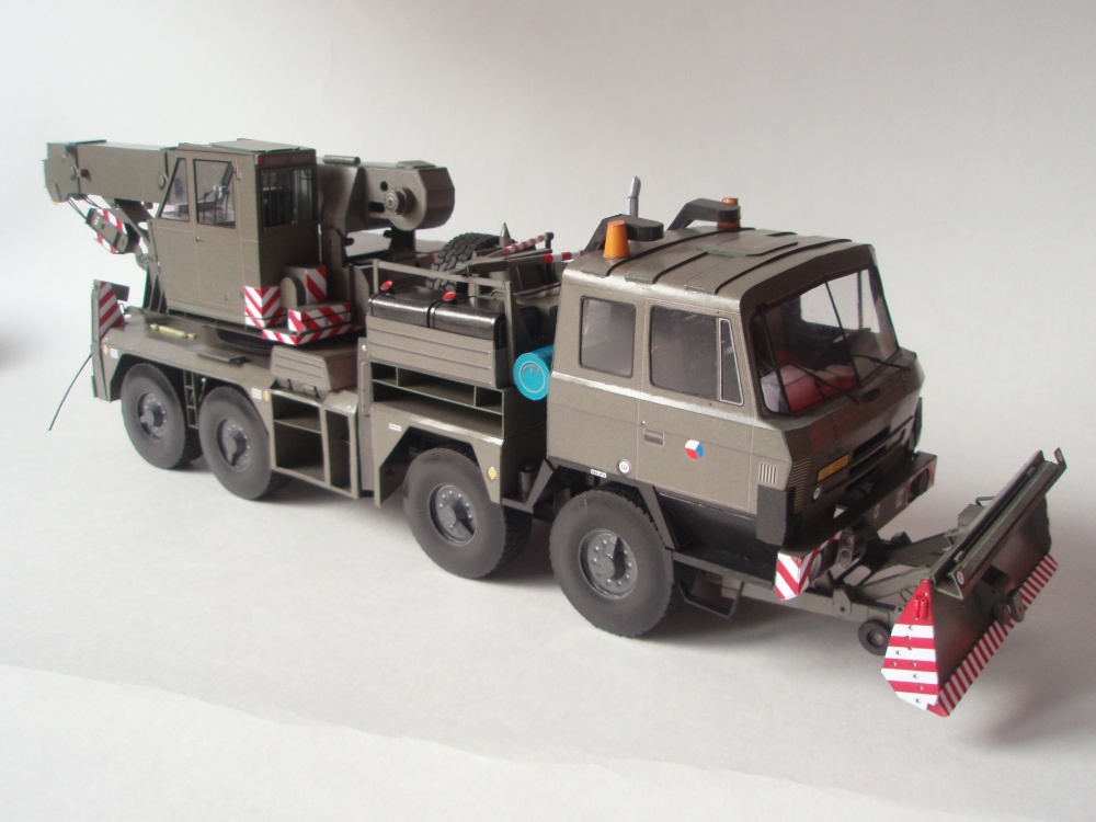 Tatra 815 AV-15 (Plná velikost v novém okně) Tatra 815 AV-15