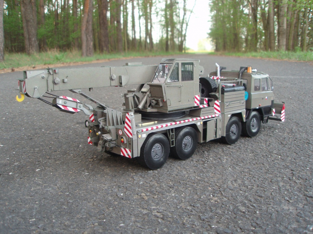 Tatra 815 AV-15 (Plná velikost v novém okně) Tatra 815 AV-15
