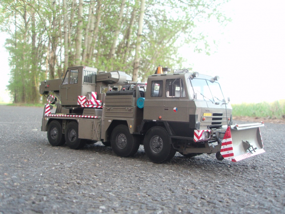Tatra 815 AV-15 (Pln� velikost v nov�m okn�) Tatra 815 AV-15