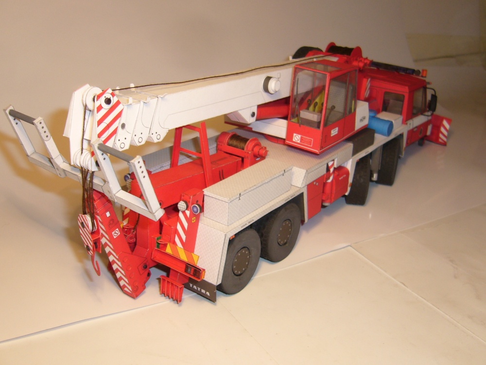 Tatra 815 AV 30 8x8/Alfik (Plná velikost v novém okně) Tatra 815 AV 30 8x8/Alfik