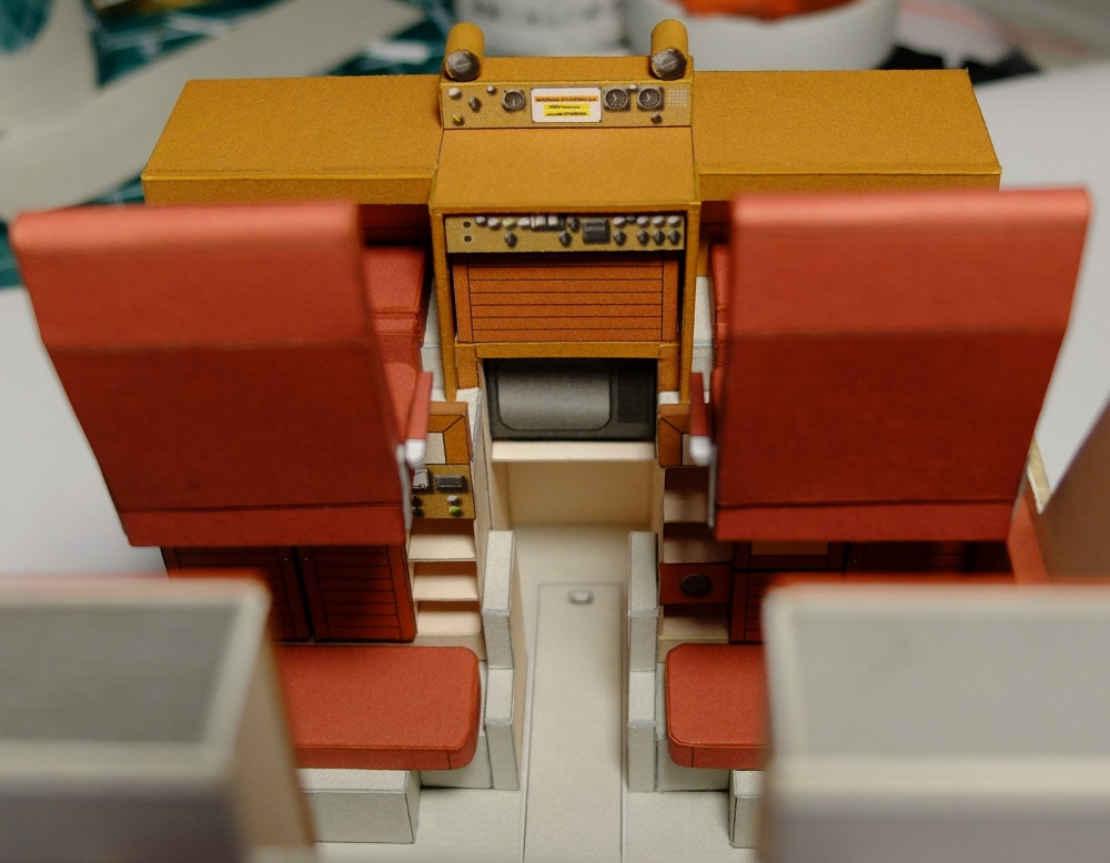 251734