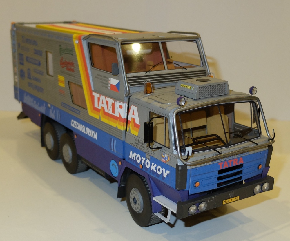 Tatra 815 GTC (Plná velikost v novém okně) Tatra 815 GTC