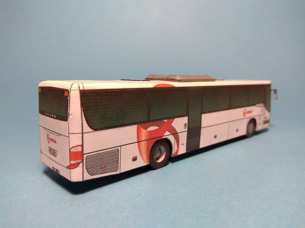 351073