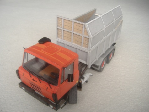 Tatra 815 kontejner