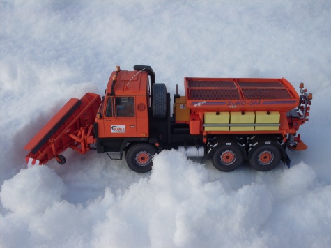 Tatra 815 NTH 6x6 nástavba SYKO 5M a radlice Tatra 815 NTH 6x6 nástavba SYKO 5M a radlice