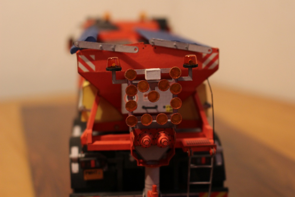 304337