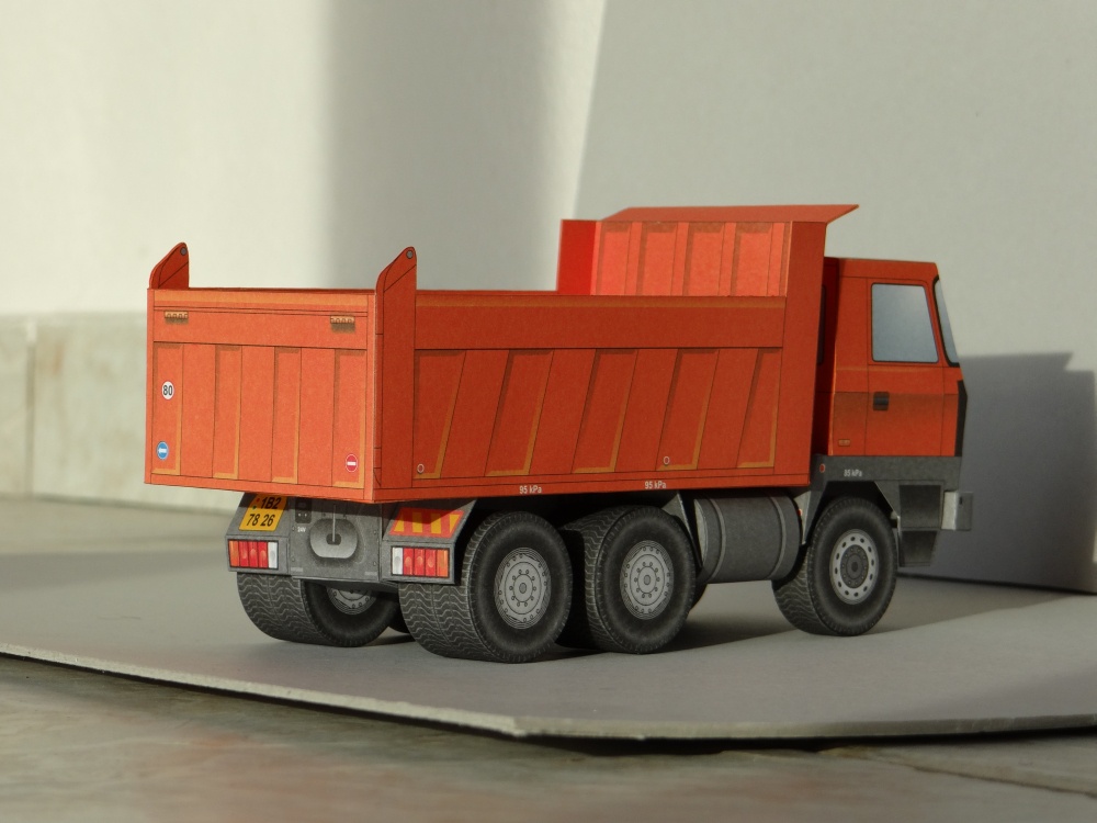 Tatra 815 S1