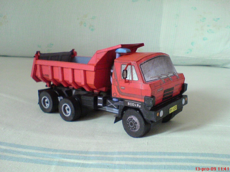 Tatra 815 S1 6x6, červená (Plnďż˝ velikost v novďż˝m oknďż˝) Tatra 815 S1 6x6, červená