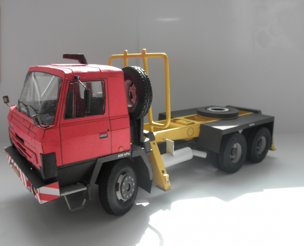 Tatra 815 UDS 114 (Plná velikost v novém okně) Tatra 815 UDS 114