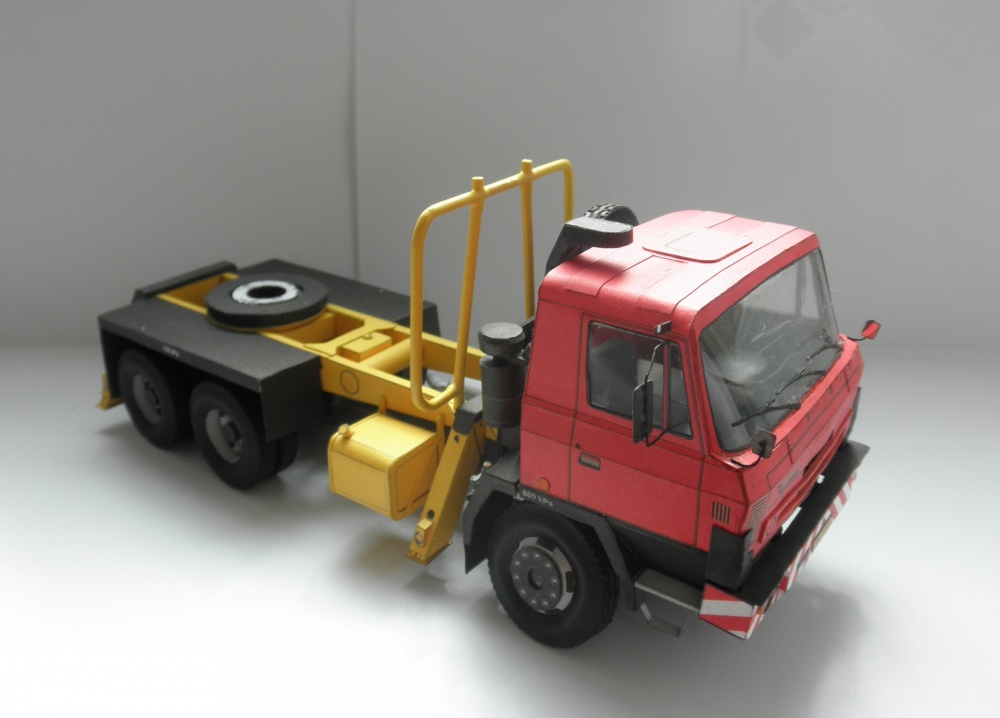 Tatra 815 UDS 114 (Plná velikost v novém okně) Tatra 815 UDS 114