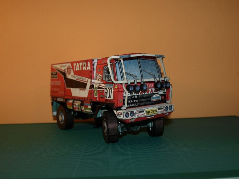 63172