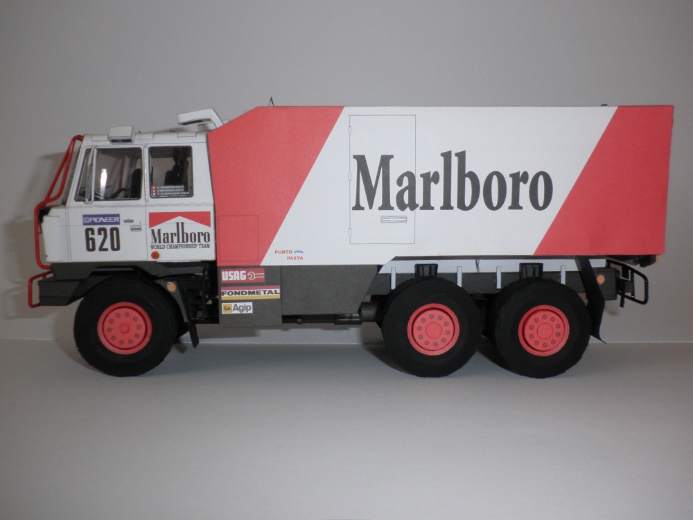 Tatra 815 VD 13 350 6x6.1 Dakar 1988 Clay Regazzoni (Plná velikost v novém okně) Tatra 815 VD 13 350 6x6.1 Dakar 1988 Clay Regazzoni