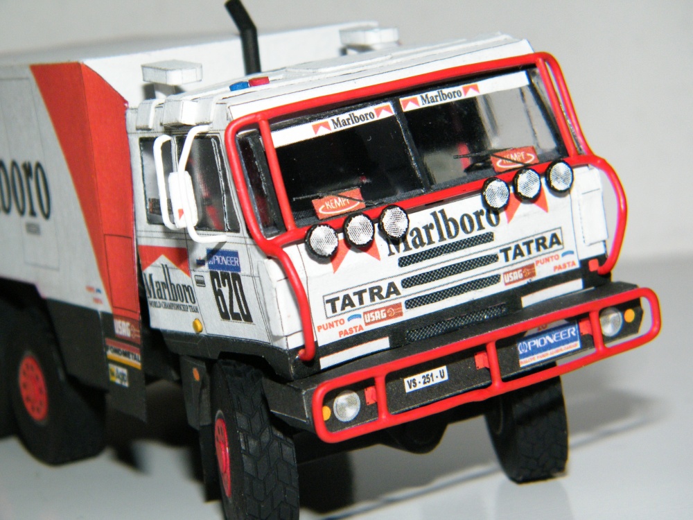 Tatra 815 VD 13 350 6x6.Clay Regazzoni 1988 (Plná velikost v novém okně) Tatra 815 VD 13 350 6x6.Clay Regazzoni 1988